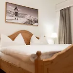 New Engadine Alpine - Pool & Sauna Saint-Moritz