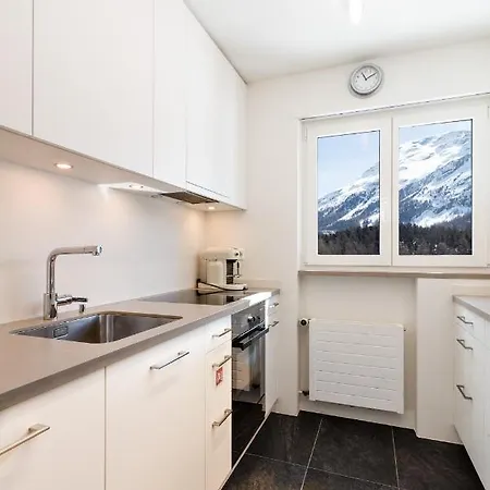 Lejlighed New Engadine Alpine - Pool & Sauna *