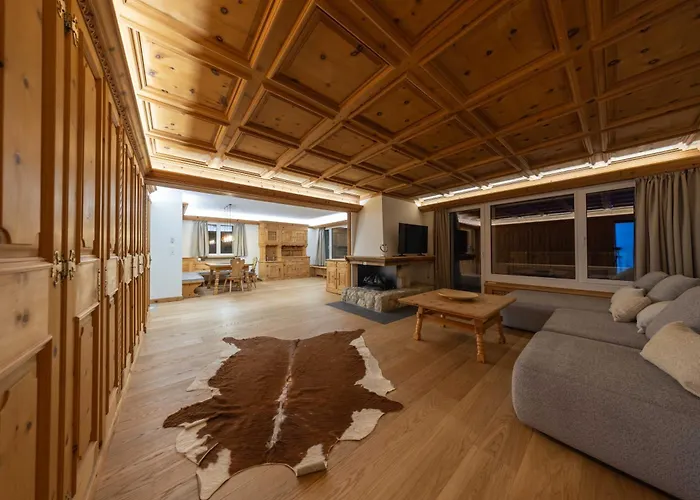 New Engadine Alpine - Pool & Sauna Appartement *