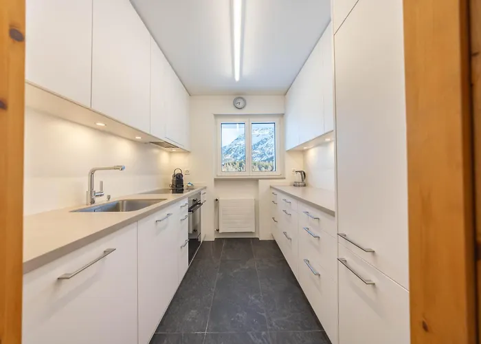 New Engadine Alpine - Pool & Sauna * Sankt Moritz