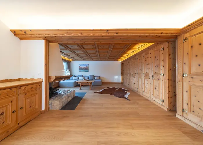 Appartement New Engadine Alpine - Pool & Sauna *