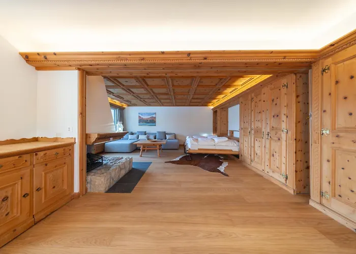 New Engadine Alpine - Pool & Sauna Appartement