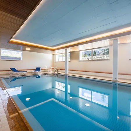 New Engadine Alpine - Pool & Sauna Διαμέρισμα